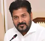 Revanth Reddy and Bhatti Vikramarka emergency meeting over Konda Surekha issue