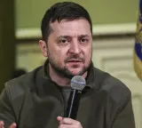Zelenskyy Russia Preparing 3 Lakh New Soldiers for War