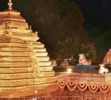 Srisailam tragedy Five members of a family commit suicide