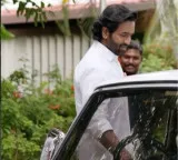 Vishnu Manchu restores dad Mohan Babu's first car to its former glory
