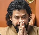 Karnataka politics major turn BJP pressure forces Minister Nagendra to resign