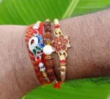 Raksha Bandhan What time should you tie Rakhi to your brother