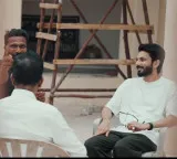 Anirudh pays surprise visit to Simbu's 'Arasan' set