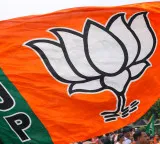 Bengal BJP MLA served show‑cause notice over remarks against Union Minister