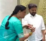Konda Surekha ties Rakhi to Revanth Reddy says will not talk politics