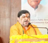 Minister Ponnam Prabhakar receives SSR notice for father name correction