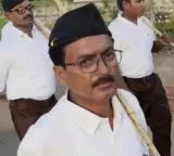 Karnataka government teachers suspended for participating in RSS march