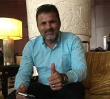 Former wicket keeper Moin Khan supports Imran Khan