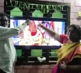 Daughters wedding in USA with Andhra boy parents bless online