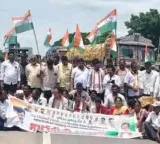 Rahul Gandhi FIR should be cancelled immediately Congress massive protest at Warangal Crossroad