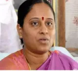 Konda Surekha rushes to Delhi after daughter comments spark row and high command summons