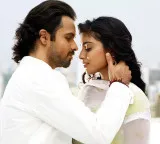 Emraan Hashmi Awarapan 2 creates sensation with 200 crore collections