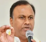 Komatireddy Rajgopal Reddy sensational comments on newcomers dominance in Congress