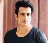 Sonu Sood cool reply to Ajit Anjum criticism