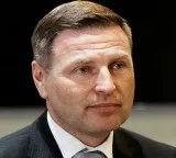 Estonia Defense Minister Hanno Pevkur resigns over 769 crore arms deal scam with Indian company