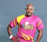Brian Lara supports Imran Khan says this is beyond politics and about humanity