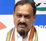 Who in place of Konda Surekha PCC Chief key comments on Cabinet expansion