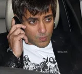 Salman Khans funny warning to friends cafe I will send him be careful