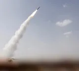 Fighting intensifies in Yemen as missile strike on key road kills four
