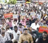 Grama Ward Sachivalayam employees temporarily call off protest with conditions