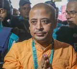 Bangladesh court grants bail to Chinmoy Krishna Das, but release remains blocked