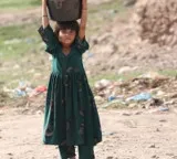 Pakistan poverty rate rises to 28.9 pc in FY26, unemployment climbs by 12 pc: Report