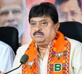Fee reimbursement issue: Telangana BJP chief writes to Rahul Gandhi in Italian to seek his intervention