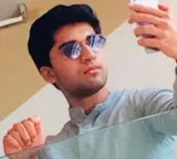 Muslim man with Hindu girl in Indore hotel caught by Karni Sena
