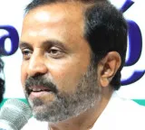 Telangana CM congratulates Madhu Goud Yaskhi on his new role in Cong