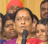 Will not quit Congress party, says former Telangana minister Konda Surekha