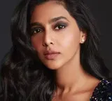 Aishwarya Lekshmi says the flaw is in the perspective not in my clothes