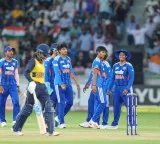 Asia Cup Indian Women Team Refuse Trophy From Pakistan Minister