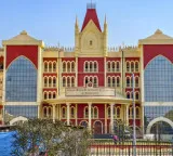 Calcutta HC moved for urgent hearing on PIL seeking ban on outsiders in Bengal varsities