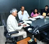 Chandrababu Naidu aims for own houses for all eligible by 2029 review on housing department