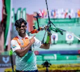 Andhra Pradesh Governor, CM congratulate archer Dhiraj on winning gold medal