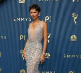 Zendaya brings back 90's magic as she debuts pixie hair at Emmys
