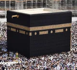 Panic in holy city Mecca as first ever air-raid alert issued