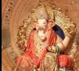 Mukesh Ambani family performs Ganesh Chaturthi puja at home viral videos