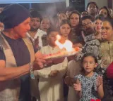 Salman Khan performs aarti incorrectly for Ganpati, Arpita Khan instantly corrects him