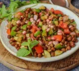 Revant Himatsingka suggests 5 healthy tea time snacks under 50 rupees to replace pakodas and chips