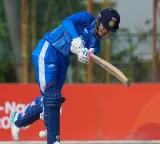 Asian Games: Smriti Mandhana becomes first women's cricketer to complete 11,000 international runs