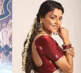 Govinda visits Lalbaugcha Raja with young actress Rani Swarnakar for prayers
