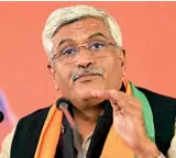 Gajendra Singh Shekhawat quotes Charaiveti Charaiveti shloka at Tourism Summit