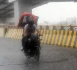 Severe depression to cross coast Red alert for Telangana