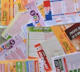 Virginia woman wins 19 crore lottery during lunch break and returns to work