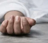Thought it was an old mattress but a woman body was inside