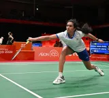Asian Games: Sindhu storms into quarterfinals with straight-game win over Miyazaki