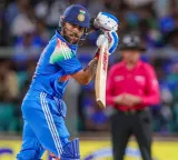 Virat Kohli reaches 15000 ODI runs with century against West Indies