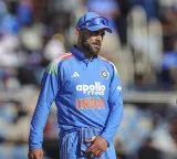 Playing alongside Kohli is surreal, watching him bat was unbelievable, says Prasidh