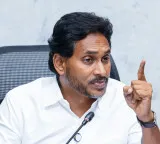 Andhra Pradesh: Jagan Mohan Reddy condemns police cane charge on village, ward secretariat employees in Vijayawada